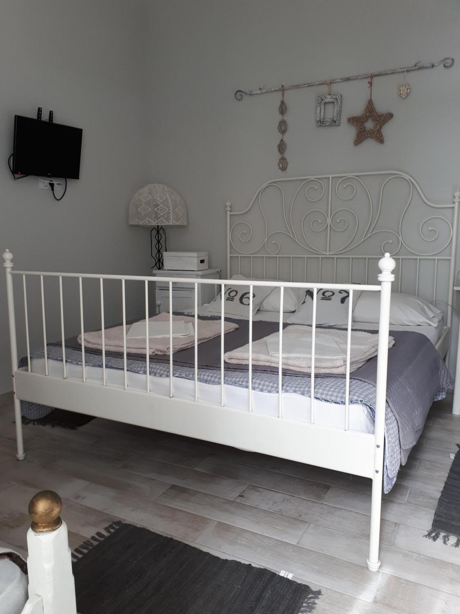 House Grabic Hotel Tivat Phòng bức ảnh