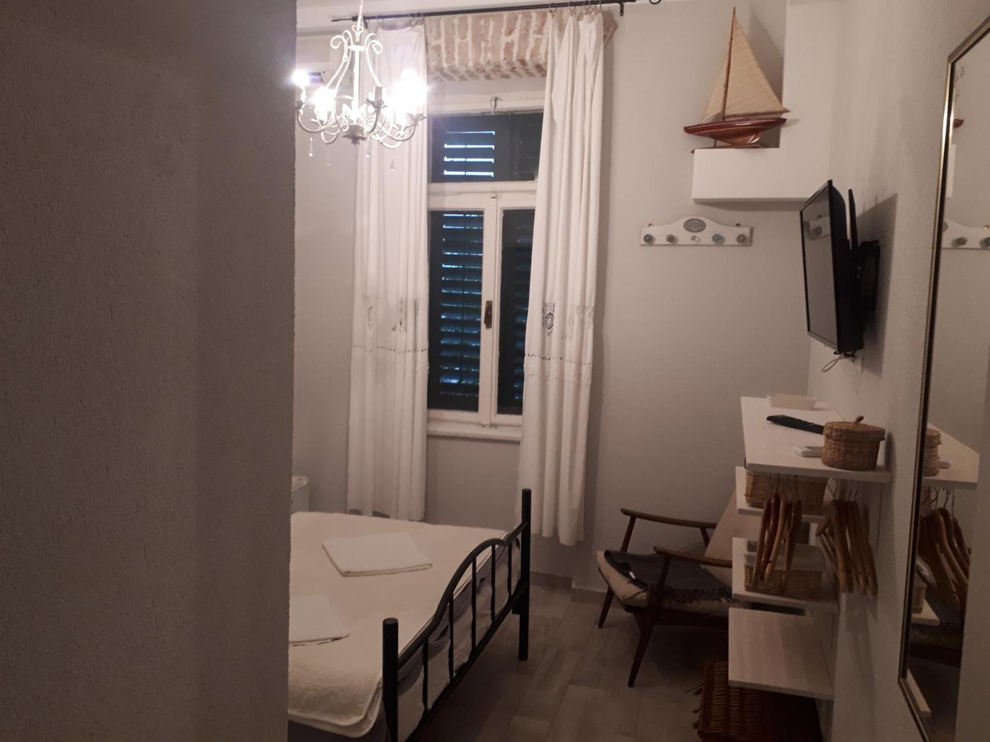 House Grabic Hotel Tivat Phòng bức ảnh